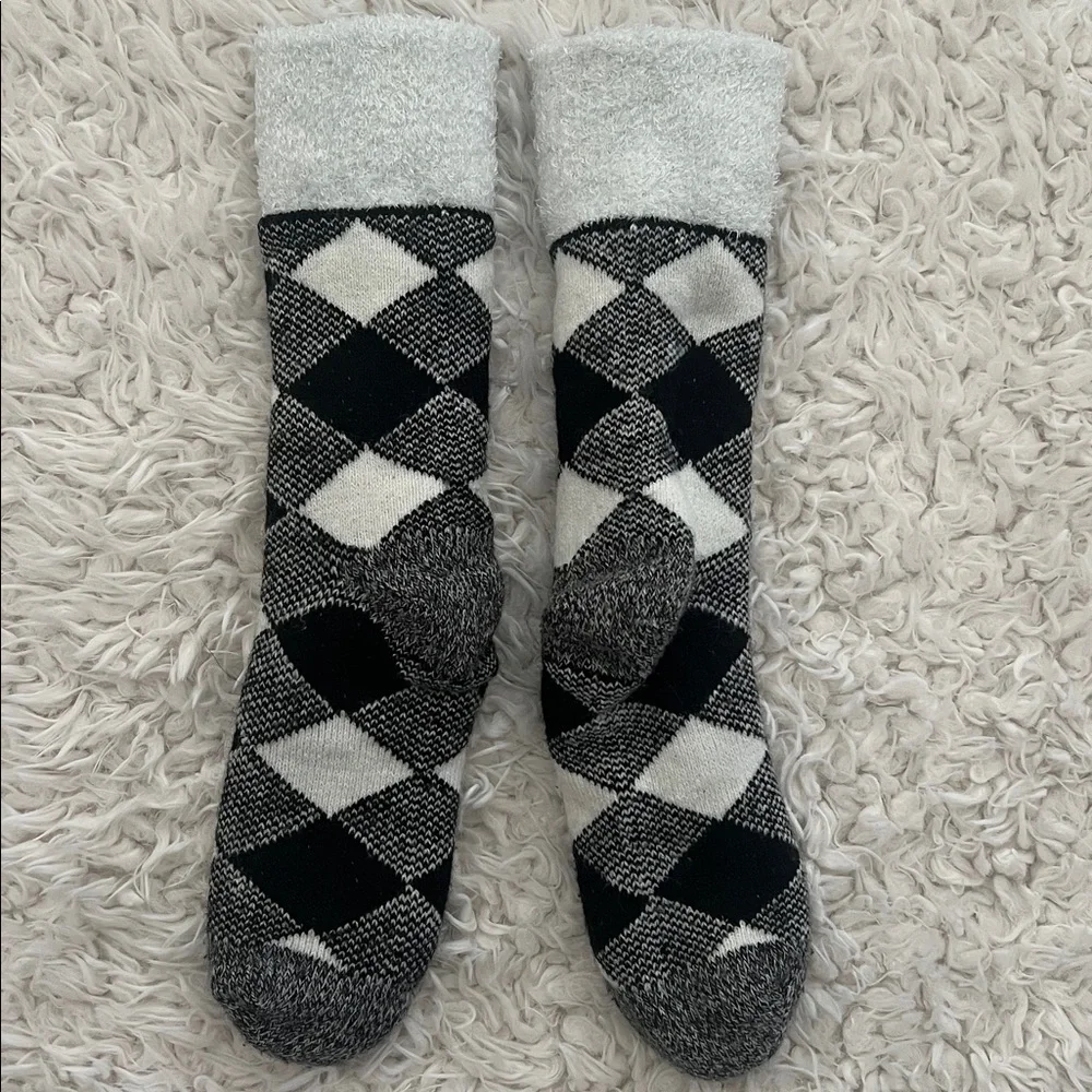 Magellan Women's Lodge Socks Fuzzy Winter
